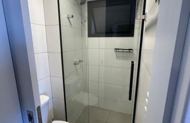 Excellent apartment! Next to Mufato, McDonalds - Photo 8