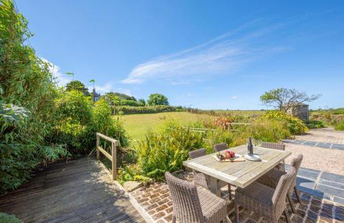 3 Bed in Mousehole oc-kemyel - Photo 1