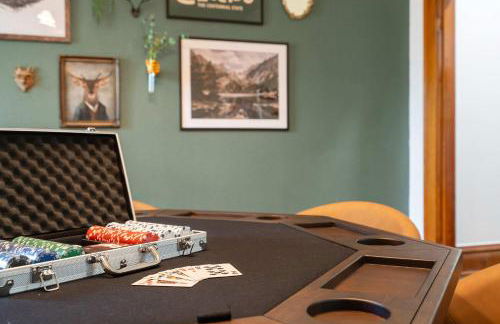Noble Crest Cozy Apartment for Poker Nights - Foto 25