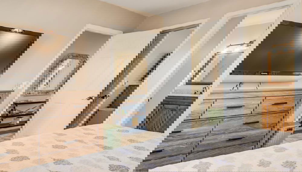 9 H Two Bedroom Condo - Foto 1, Imagen principal