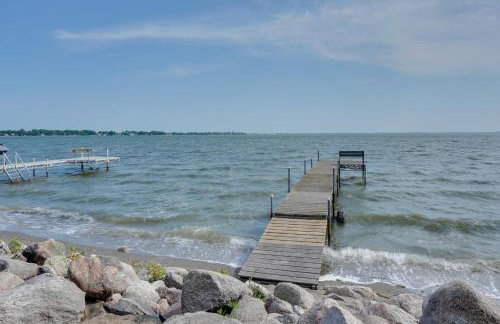 Lakefront Vacation Rental with Fire Pit and Dock! - Foto 21