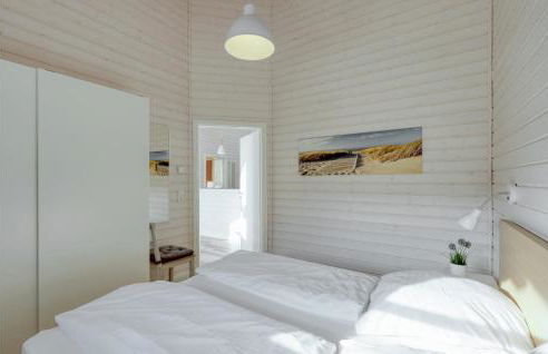 Amazing Home In Krems Iiwarderbrück - Foto 24