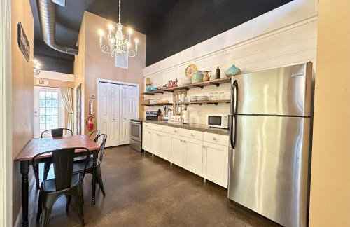 Haven at Hazel Downtown Loft - Photo 7