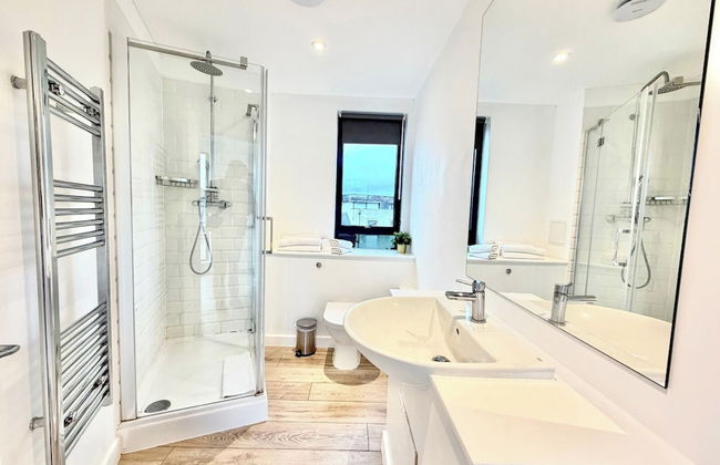 Hampton Suites Serviced Apartments - Photo 44