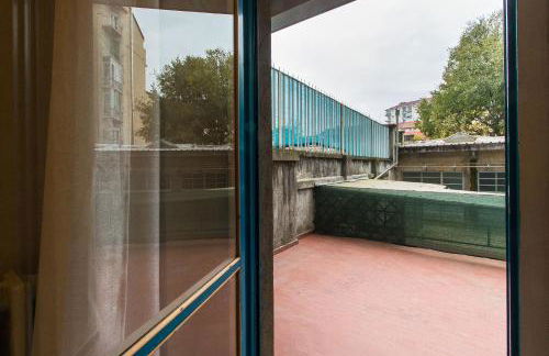 GuestHost - MM Pozzo Strada Terrace Apartment - Photo 19