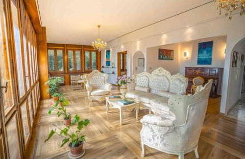 Majestic Villa in Hills of Florence with Gardens Gym Jacuzzi and Sauna - Foto 31