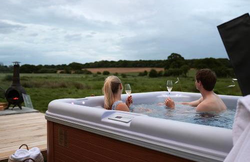 Luxury Retreat 30mins Taxi Ride From West London - Photo 18