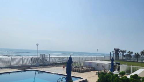 Aliki Atrium Beachfront Condo - Foto 3