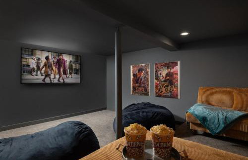 Blushing Pink Manor! Off Frankfort Ave! 8 BR! - Foto 30