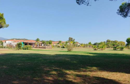 Appartement avec jardin piscine et plage 100 m - Foto 9