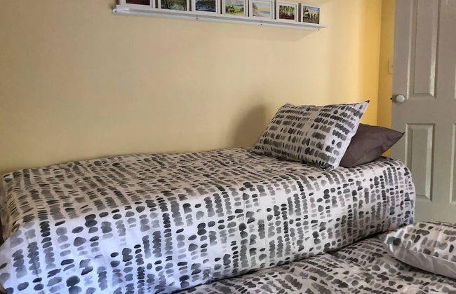 Escape to Strathfield for 8 guests - Photo 6