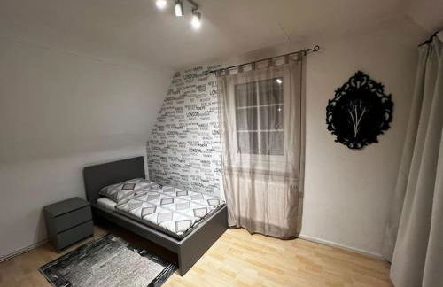 Großes Haus in Jülich Neu möbiliert - Foto 3