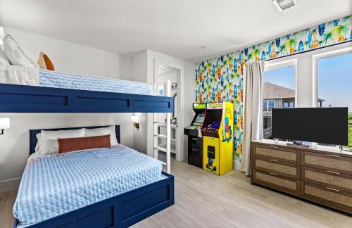 Luxury Beachfront l Private Hot Tub, Pool, & 2 Arcade Games - Foto 67