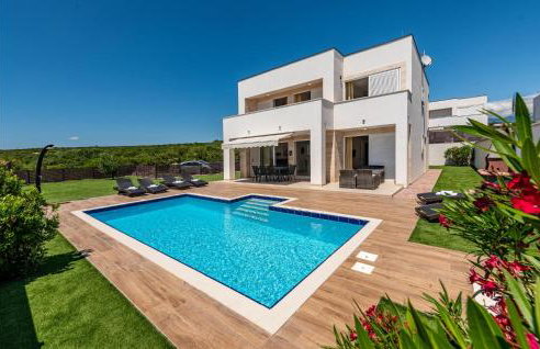 Luxurious Home In Novalja - Foto 1