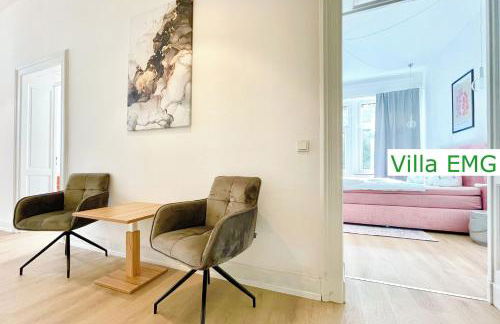 Ferienhaus Villa EMG Velbert nah Düsseldorf Essen Dortmund, Familien Gruppen bis 27 Personen, 3 Küchen, Kaminofen, Terrasse - Photo 26