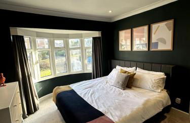 Newly Renovated 2-Bed Home - Foto 12