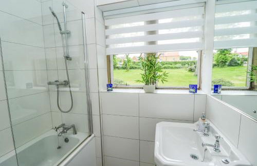 Aislaby Hall - Photo 43