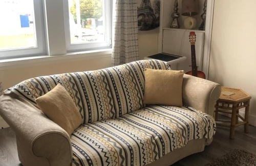 Beach & City Access - 2 Floors, Full Kitchen, Free Parking - Foto 22