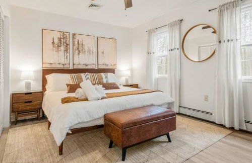 Boho Haven Hideaway - Walk to Pool,Theater,Arcades, Firepit, Lake Access - Foto 30