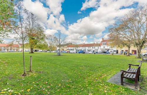 3 Bed House With Hot Tub Great Ayton - TOP Terrace - Foto 33