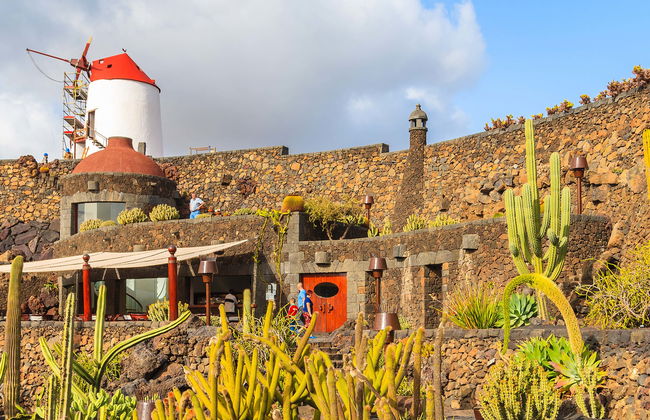 Tour de César Manrique por Lanzarote - Foto 1