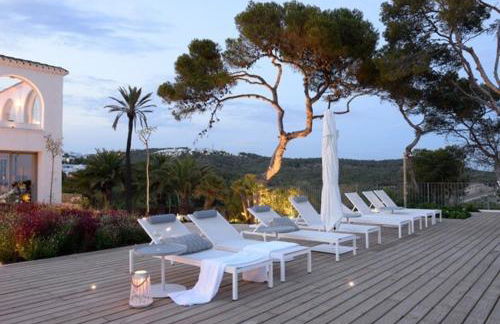Villa Brisa del Mar Seafront villa located in the Garraf National Park 30 minutes from Barcelona - Photo 5