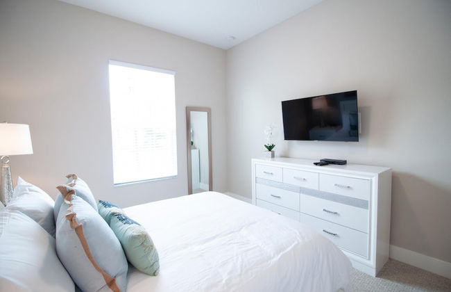 New 4 BR 4 BA Villa Ground Zero to Theme Parks - Foto 24