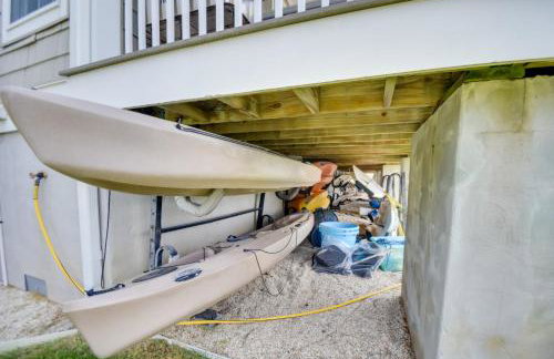 Bayfront White Stone Escape w/ Private Beach! - Photo 34
