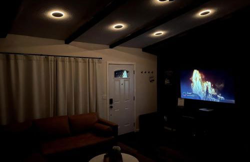 Redwood Oasis - Private Heated Pool by State Park! - Foto 9