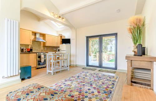 The Paddock - Photo 7