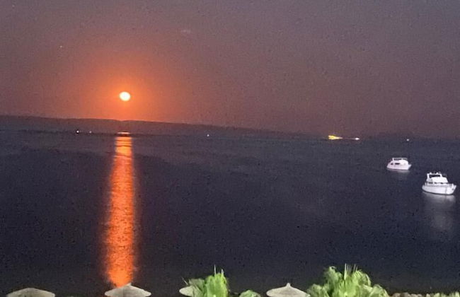 3-bed Apartment With Sea View Sleeps 6 - Foto 16