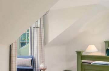 Historic Trackside Retreat, Charming Getaway - Photo 40