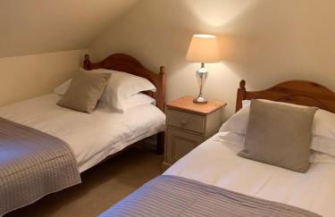 Golf Cottage - Photo 4