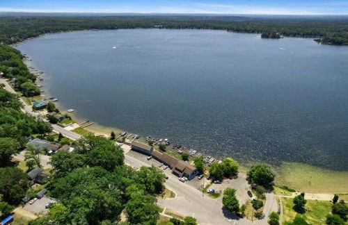 Fife Lake Lodge 2BR with Kitchen & Lake Views - Foto 43