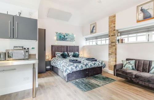 Peacock On The Pin - Foto 6