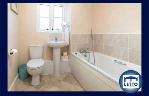 Letto Serviced Accommodation -Sleeps 7 - PE7 - FREE Parking - Foto 18