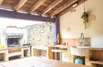 Séjour détente avec spa, piscine et sauna - Photo 13