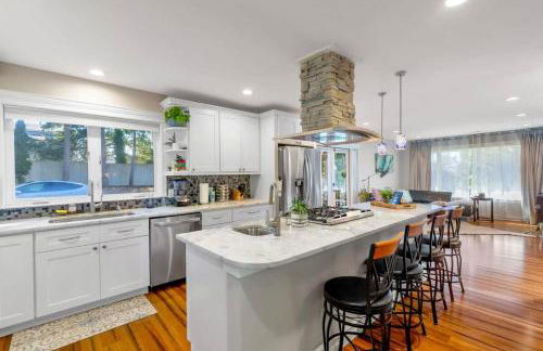 Mercer Island Modern Family-Friendly Home I-90 - Foto 9