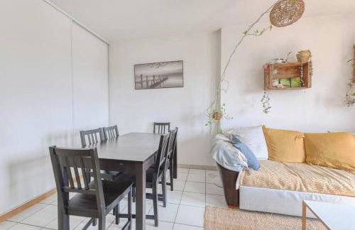 Le Parnasse : T2, vue sur le Lez, tram à proximité - Photo 13