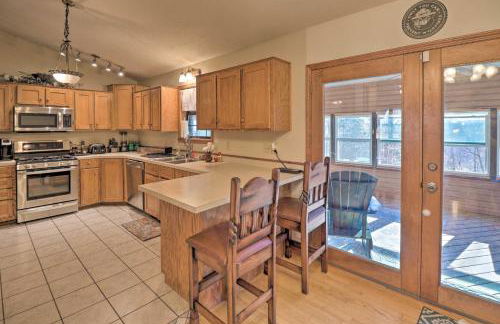 Secluded Marble Falls Family Home with Mtn Views! - Foto 8