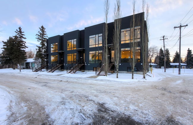 New Luxury Townhome 27 - Photo 58