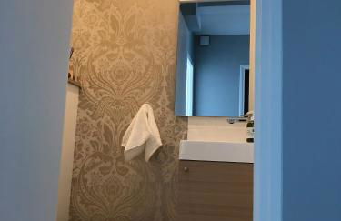 Appartement plein centre Saint Florent face au port - Foto 7