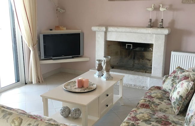 Flower House - Photo 14