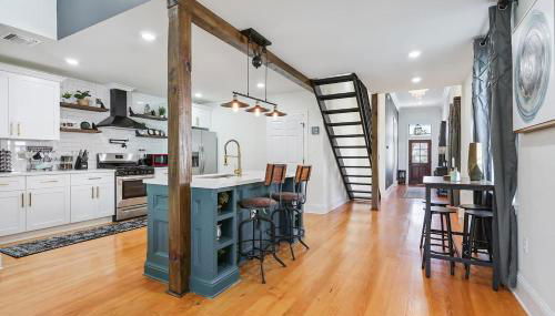 Mid-City Modern Parking Festival Season Stay - Foto 4