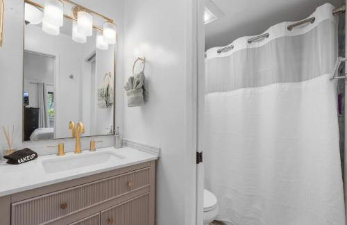 Heavenly Lakeside Retreat Close to downtown - Foto 11