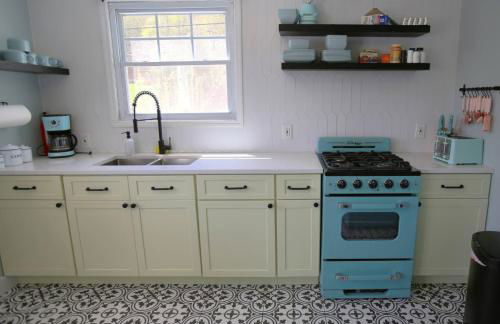 Cozy Cottage House - Pool & Hot Tub - Foto 8