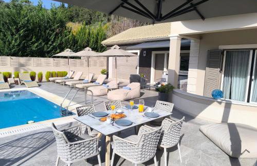 Luxury Villa Matzourana with Private Pool - Foto 31