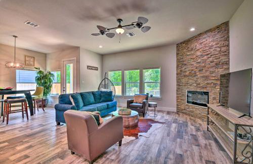 Modern Family Home Near ATandT Stadium and More! - Foto 4