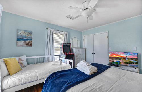 Dog-friendly with Gulf view pool balcony deck fireplace central AC & W&D - Foto 25