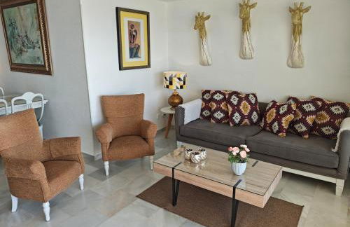 Spectacular 3 bedrooms Sea Views apartment - Photo 8